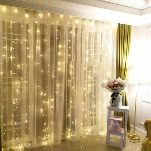 Гирлянда Новогодняя Штора 120 LED-лампочек, 1,5х1,5 метра, Белая Теплая RD086 фото