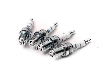 Свечи зажигания Chevrolet "Lacetti" (1.8 16v), Opel "Vectra" (B), Daewoo "Nubira" (16V 2.0) (Silver DR17YS.4K под газ) BRISK BR BR DR17YS.4K фото